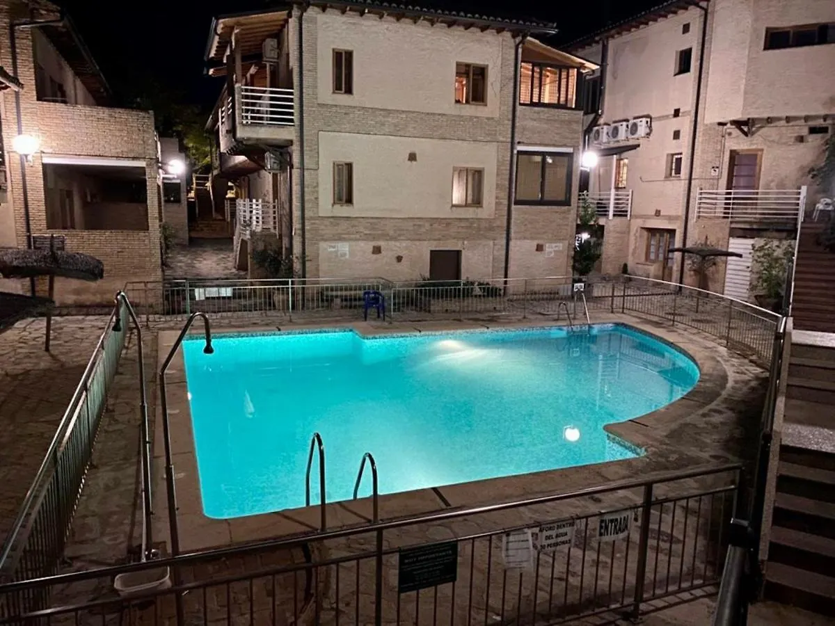Alojamiento Los Tejos - Arroyo Frio Apartment 0*,  Spain